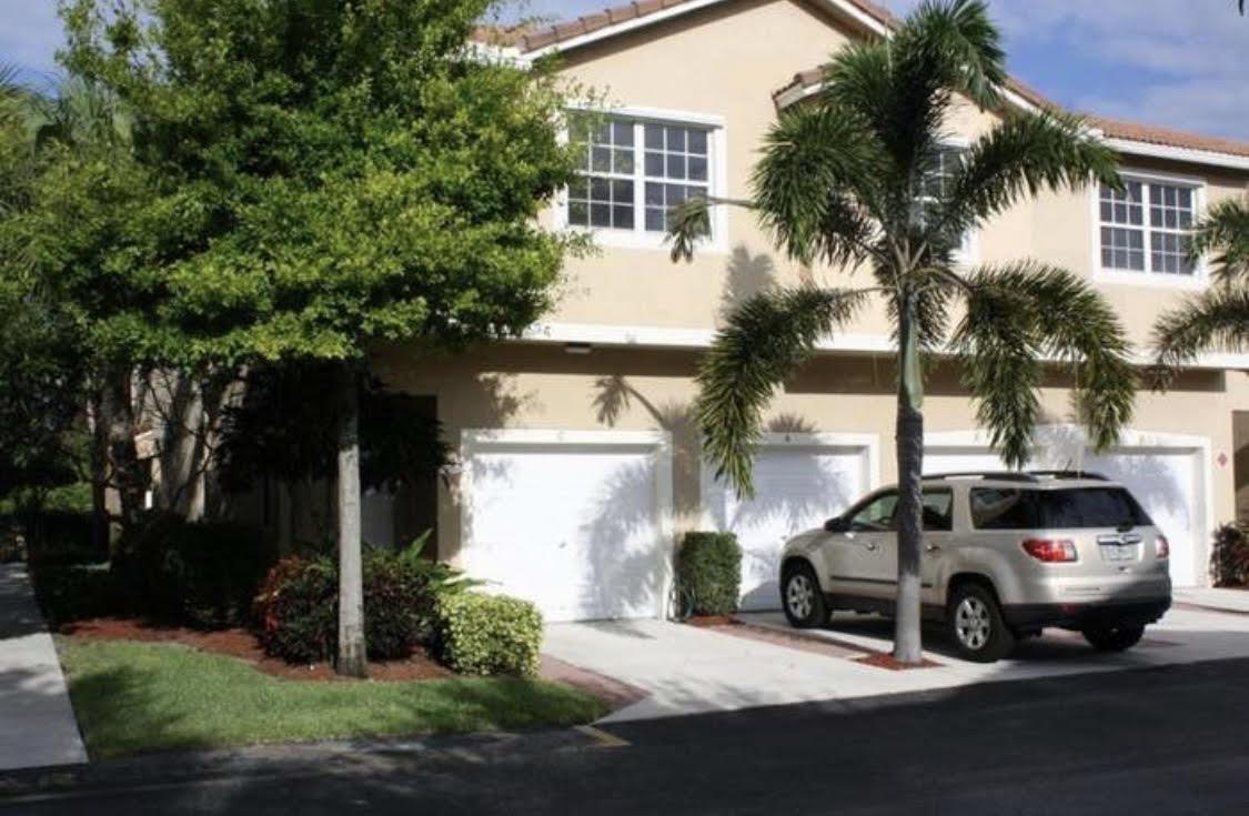 117 Lighthouse Circle - Photo 1