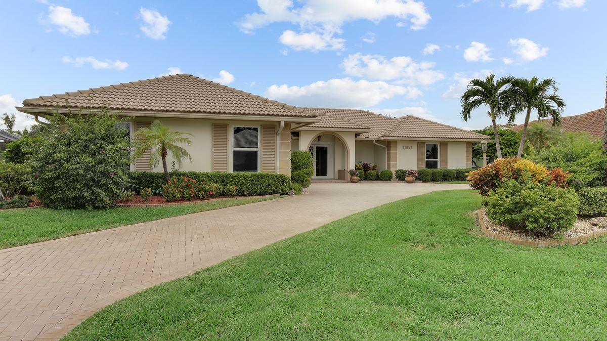 11859 Lake Drive - Photo 1