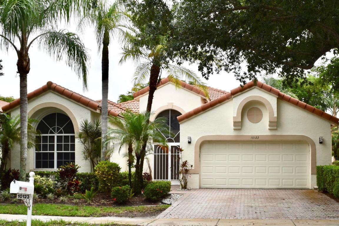 10123 Diamond Lake Drive - Photo 1