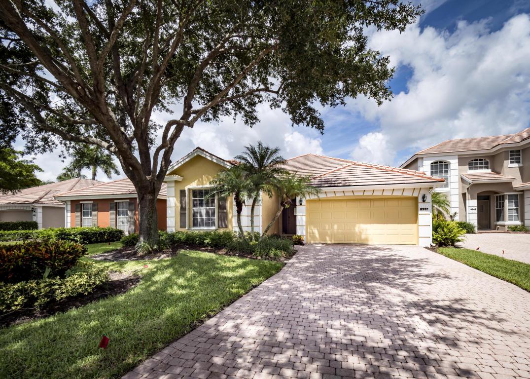 8337 Heritage Club Drive - Photo 1