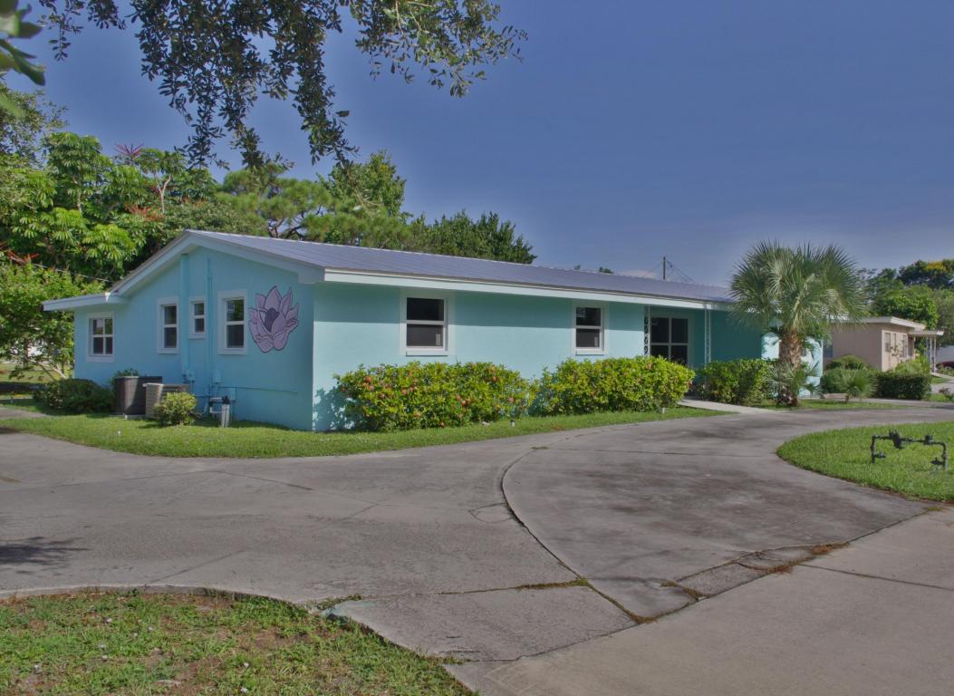 2107 Sunrise Boulevard - Photo 1
