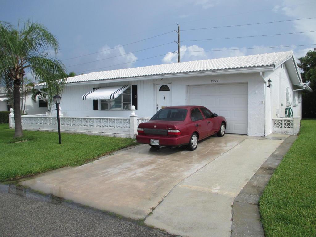 2019 16th Avenue - Photo 1
