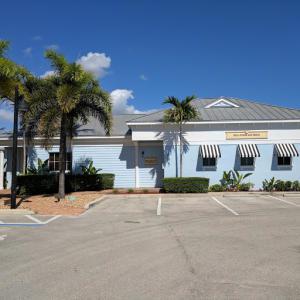 635 10th Street - Photo 1