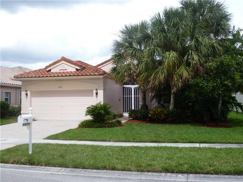 9909 Mantova Drive - Photo 1