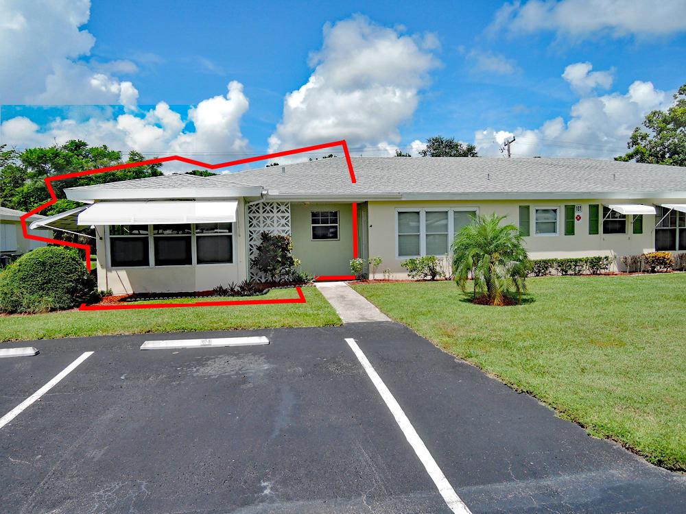 107 Lakes End Drive - Photo 1