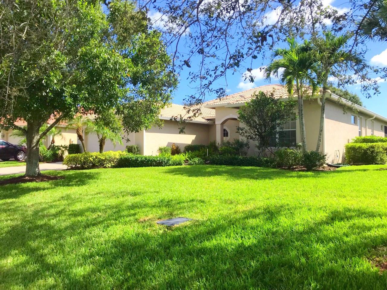 580 Waverly Circle - Photo 1