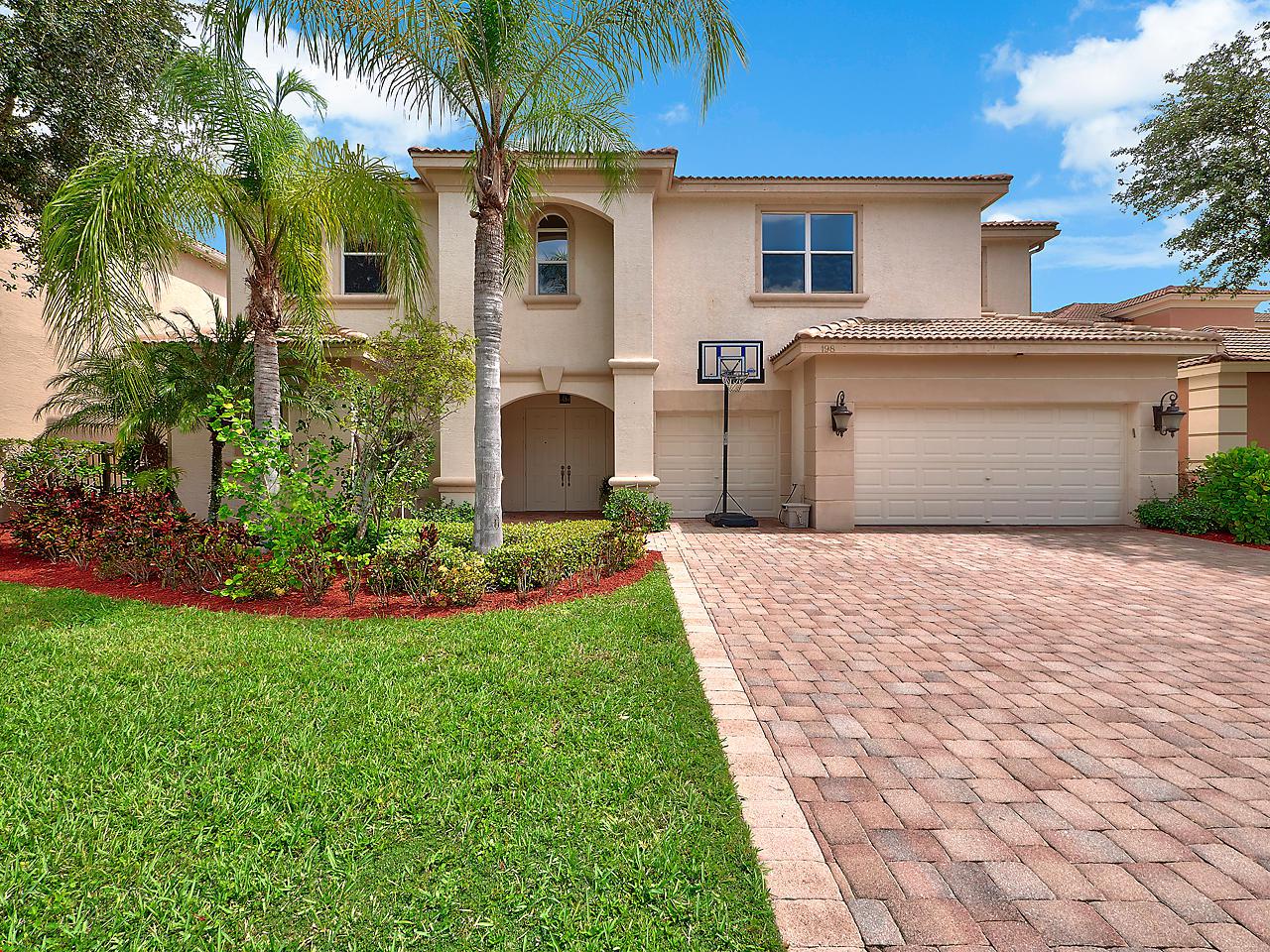 198 Sedona Way - Photo 1