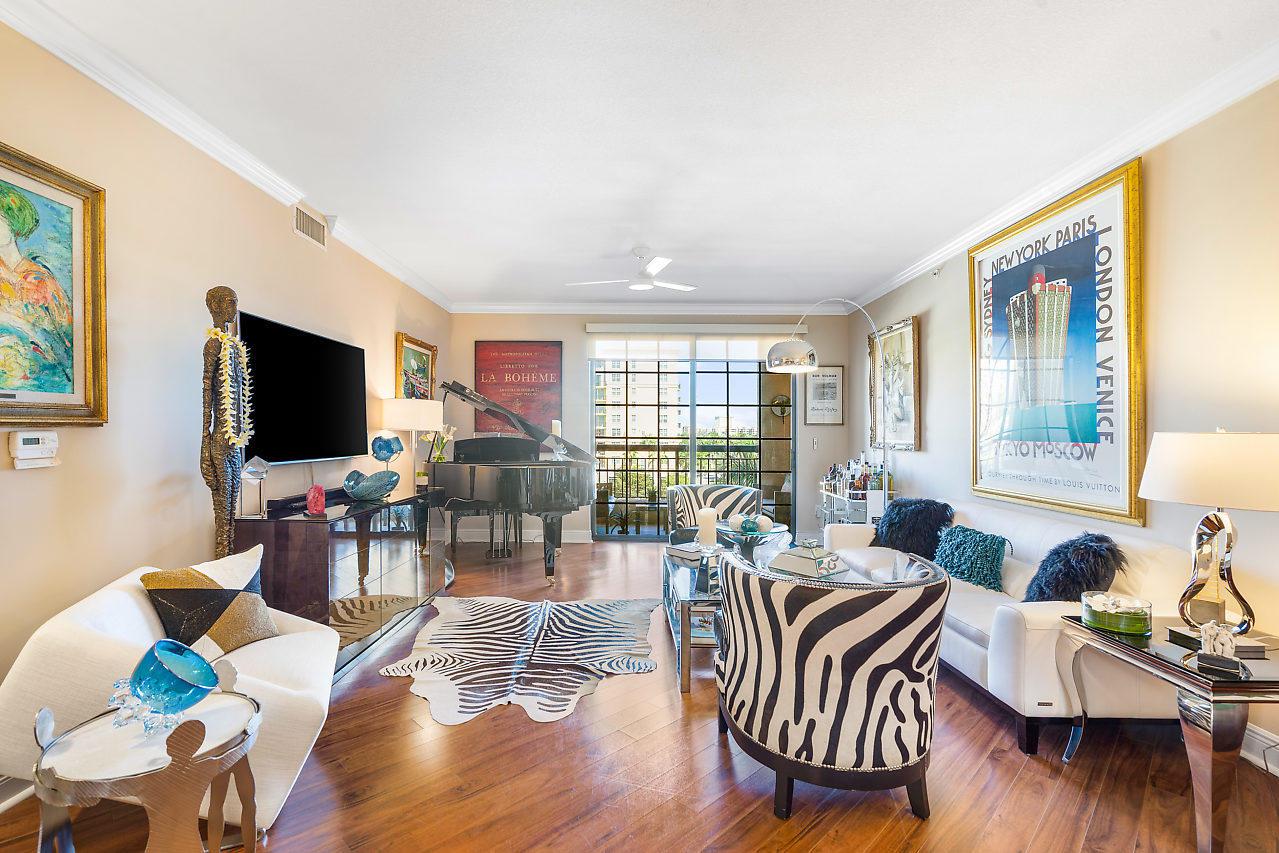 233 Federal Highway - Photo 1