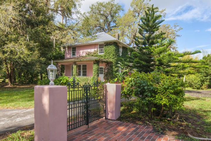 1210 Country Gardens Lane - Photo 1