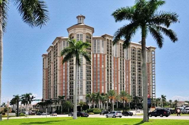 550 Okeechobee Boulevard - Photo 1