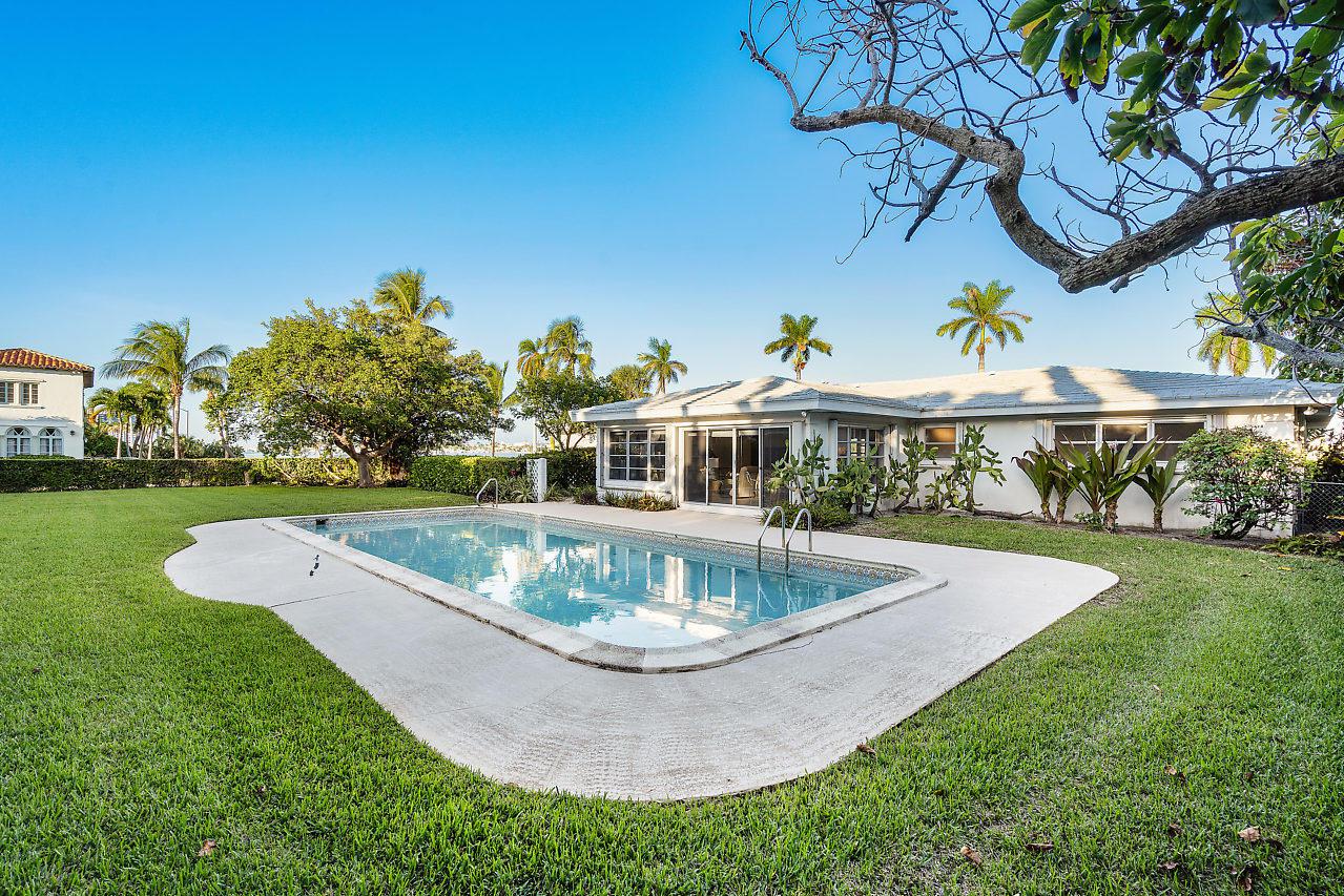 2405 Flagler Drive - Photo 1