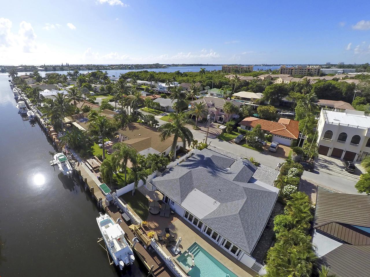 118 Neptune Drive - Photo 1