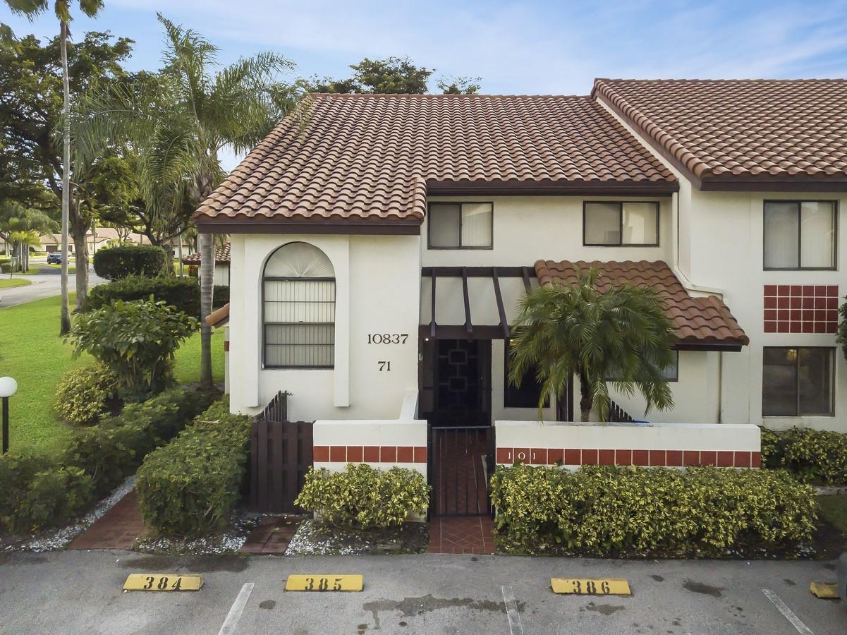 10837 Bahama Palm Way - Photo 1