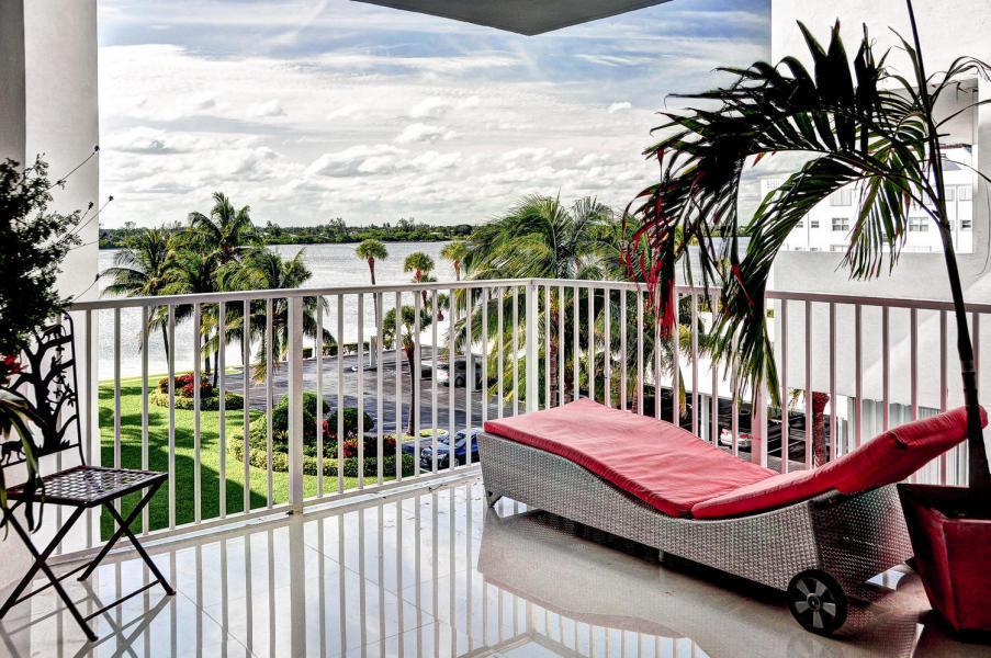 2860 Ocean Boulevard - Photo 1