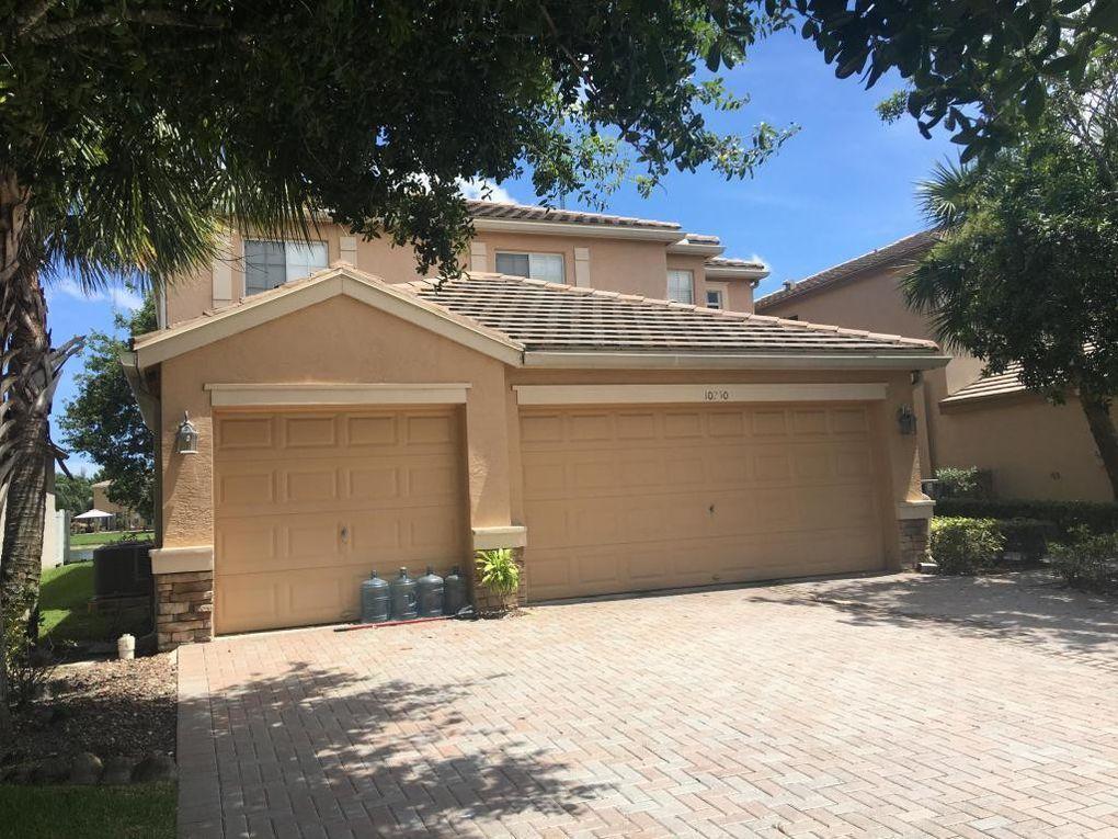 10250 Clubhouse Turn Road - Photo 1