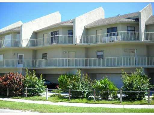 614 Ocean Drive - Photo 1