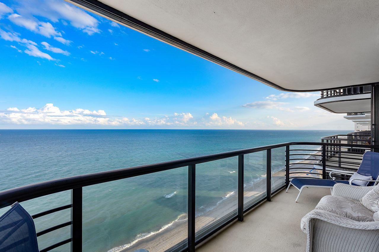 250 Ocean Boulevard - Photo 1