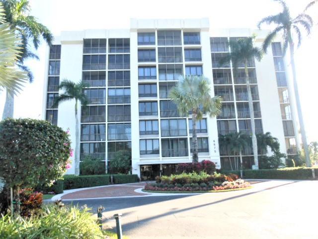 6875 Willow Wood Drive - Photo 1