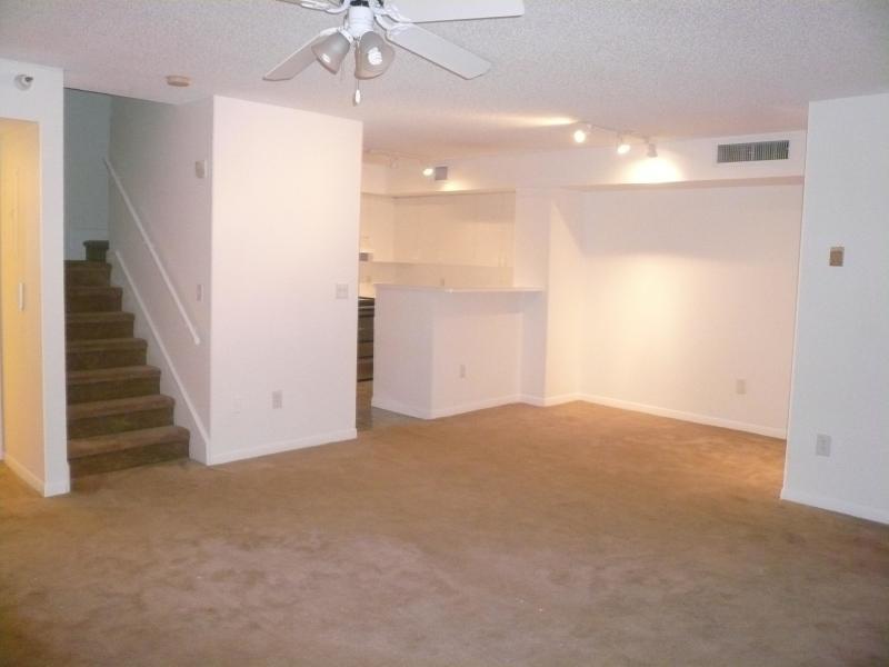 140 Yacht Club Way - Photo 1