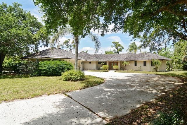 4330 Thistle Terrace - Photo 1