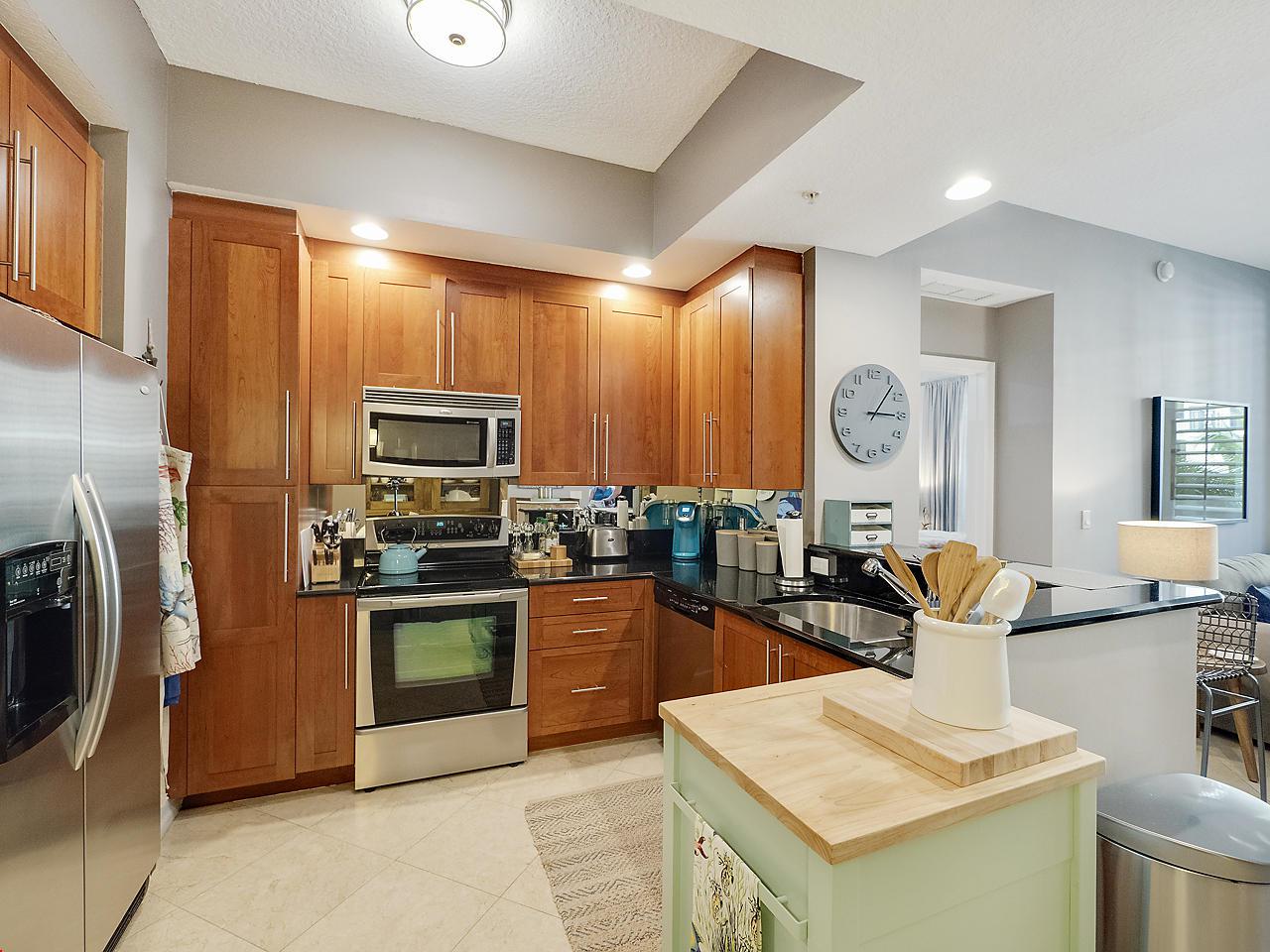 701 Olive Avenue - Photo 1