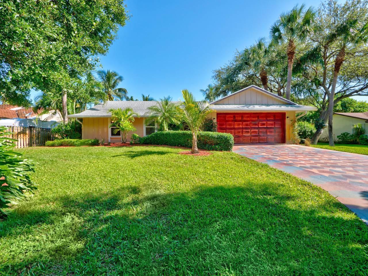 2357 Holly Lane - Photo 1