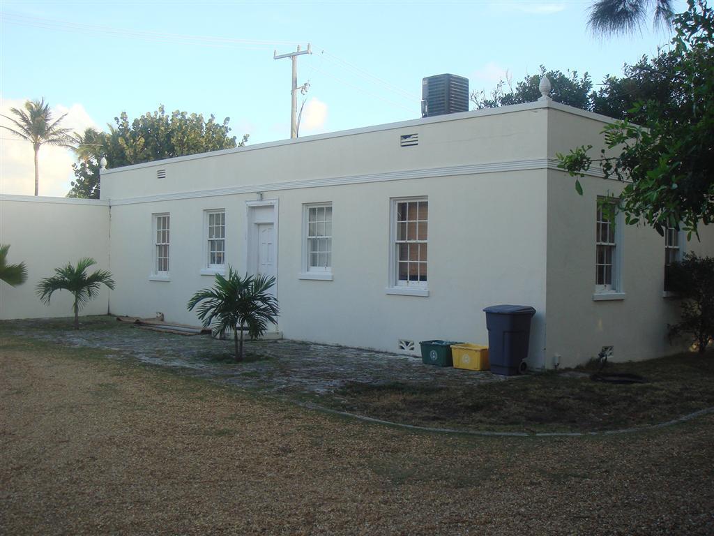 1090 Ocean Boulevard - Photo 1