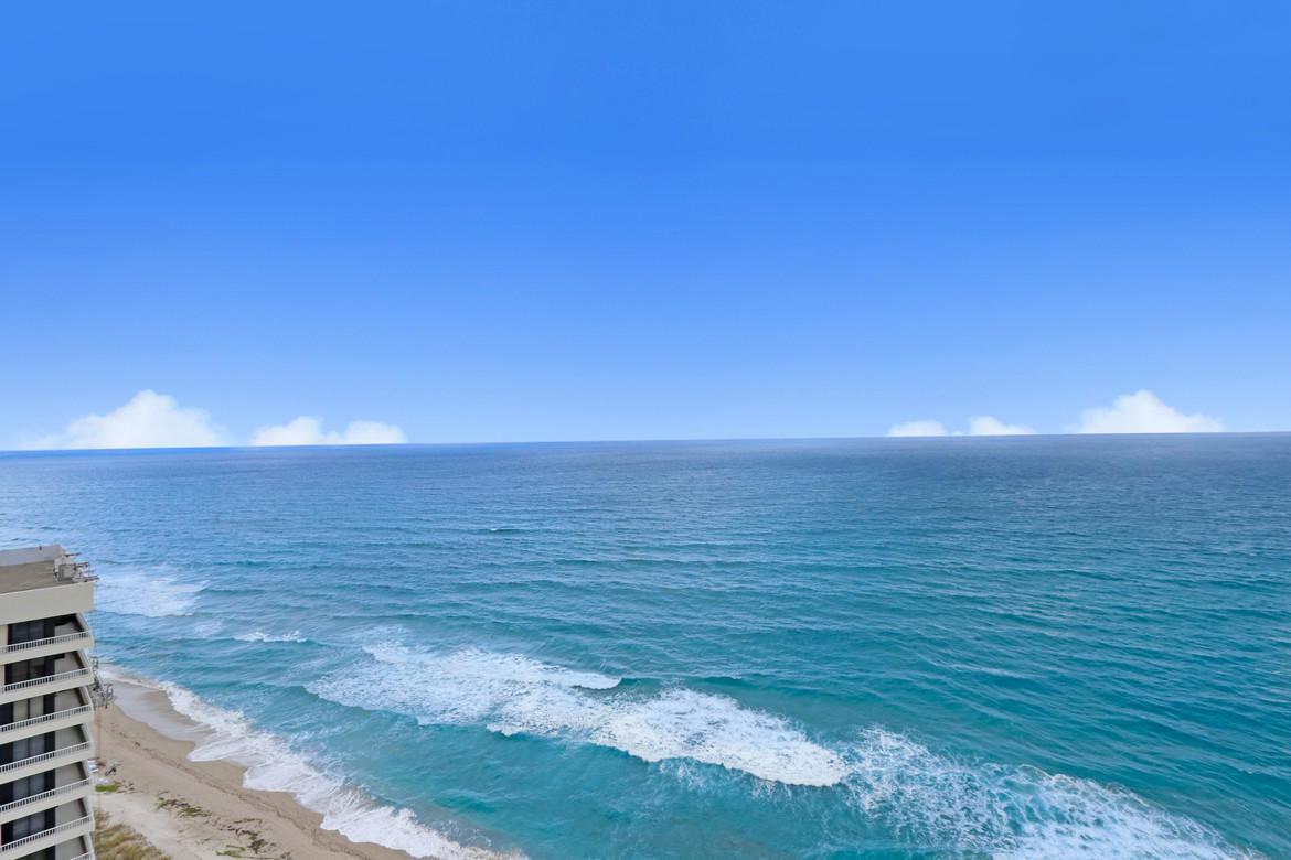 5200 Ocean Drive - Photo 1