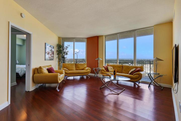 450 Federal Highway - Photo 1