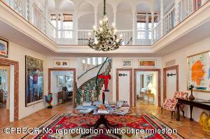 424 Seaspray Avenue - Photo 1