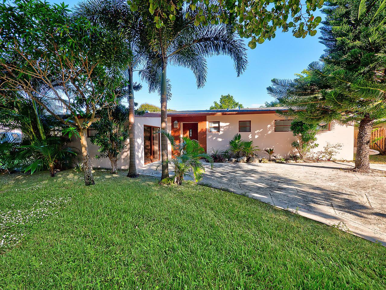 2303 Wallen Drive - Photo 1