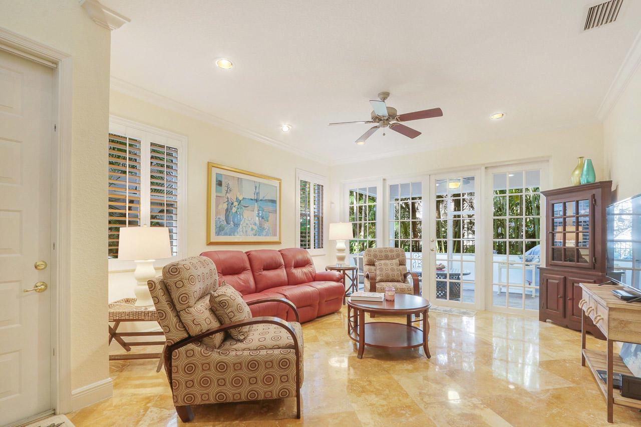 106 Las Brisas Circle - Photo 1 106 Las Brisas Circle - Photo 1