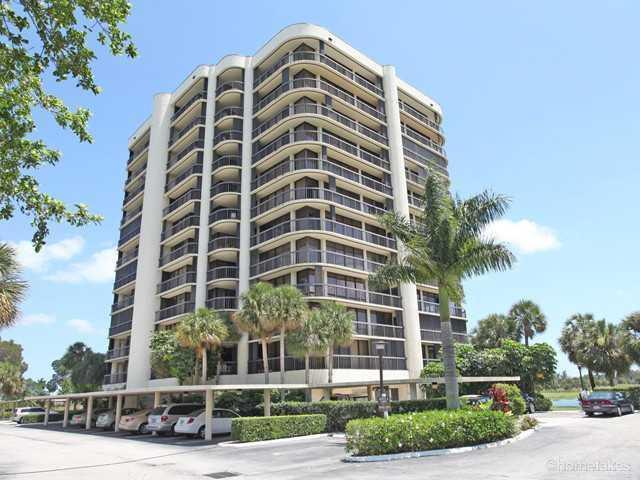 2427 Presidential Way - Photo 1