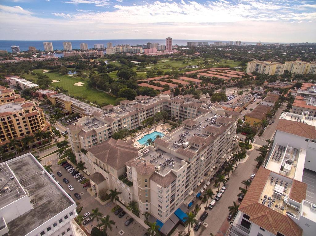 99 Mizner Boulevard - Photo 1