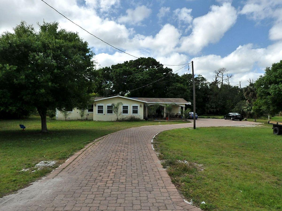 1703 Angle Road - Photo 1