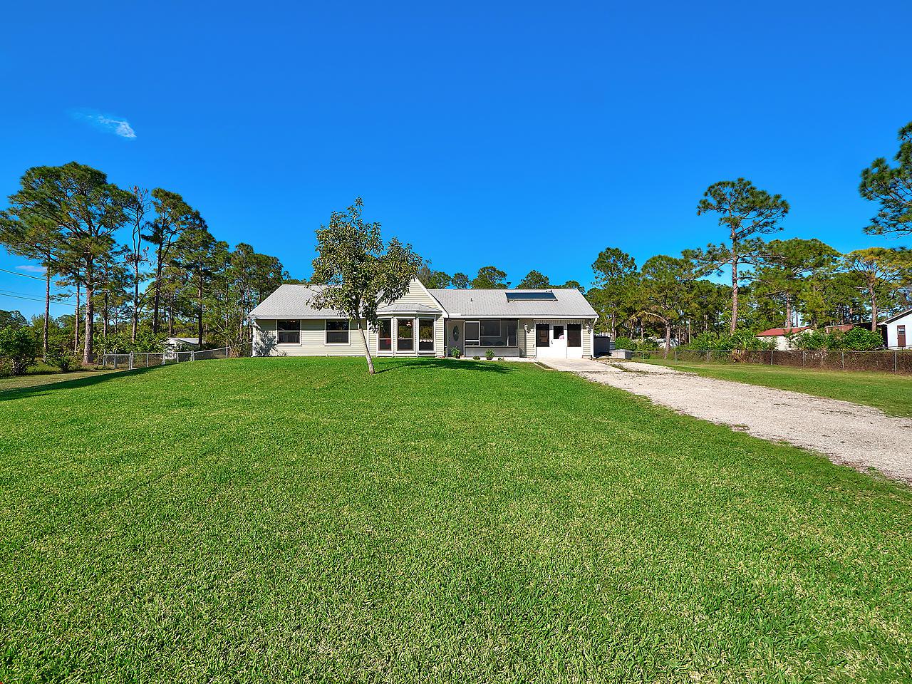 11095 62nd Lane - Photo 1