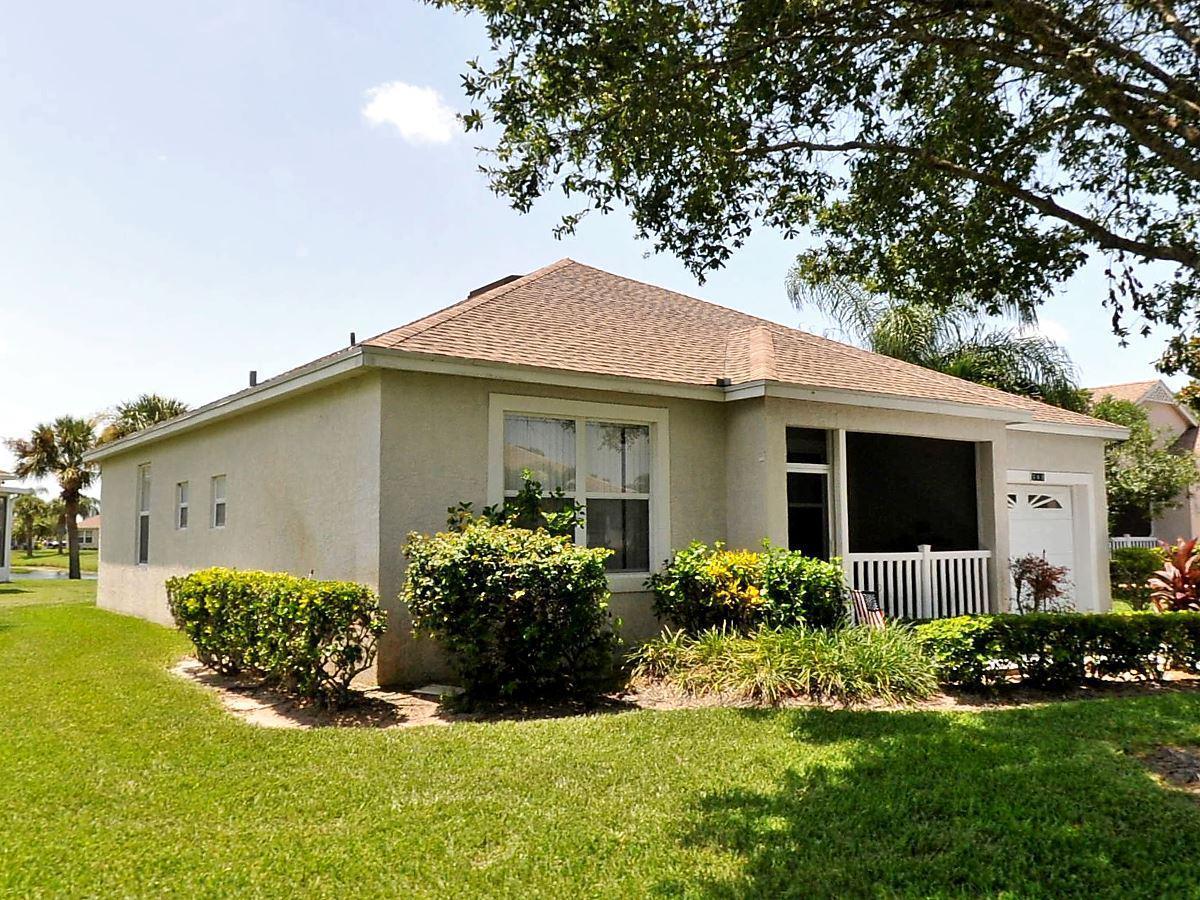 542 Portofino Lane - Photo 1