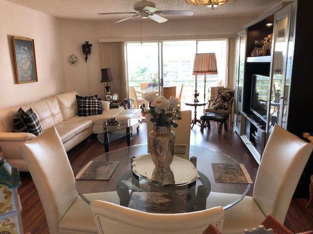 3661 Via Poinciana - Photo 1