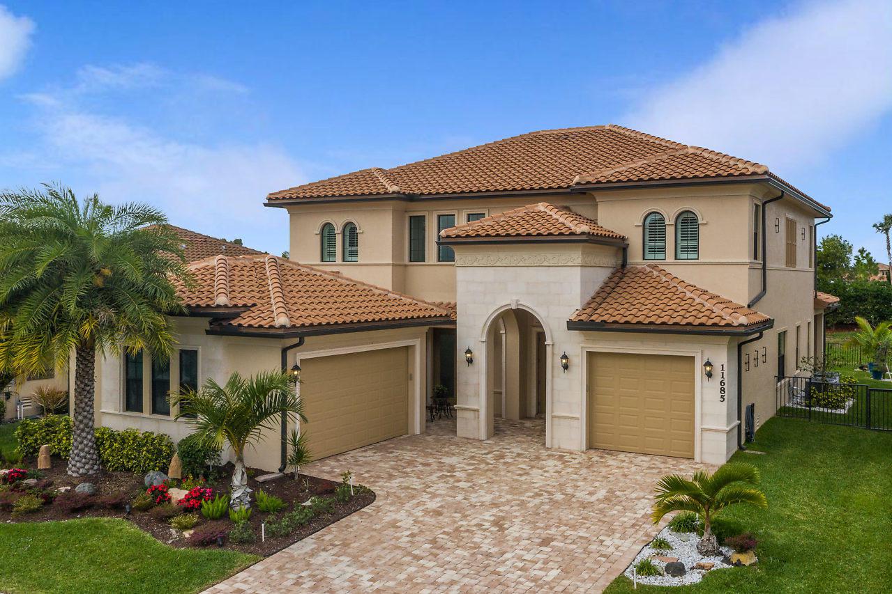 11685 83rd Way - Photo 1