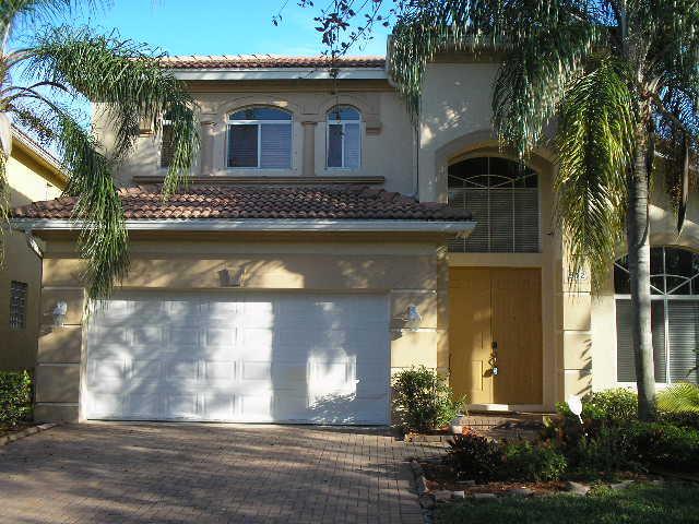 852 Gazetta Way - Photo 1