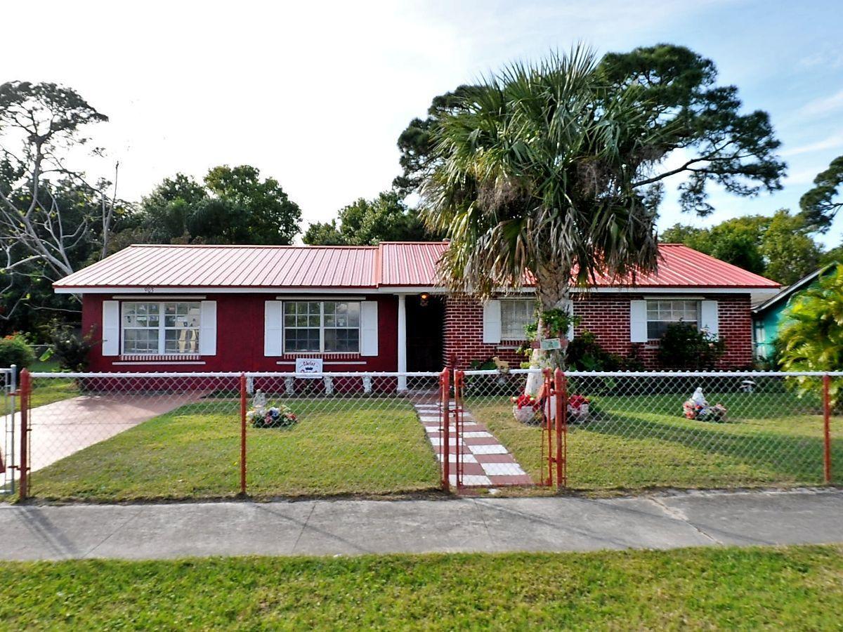 903 Hickory Street - Photo 1