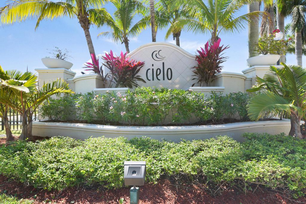 4902 Vine Cliff Way - Photo 1