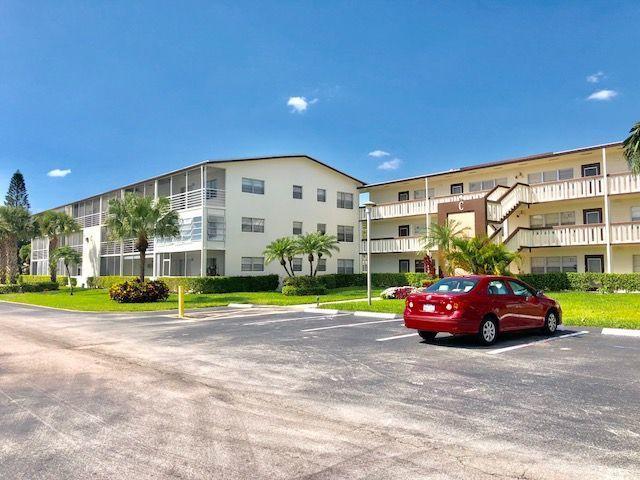 122 Suffolk C - Photo 1
