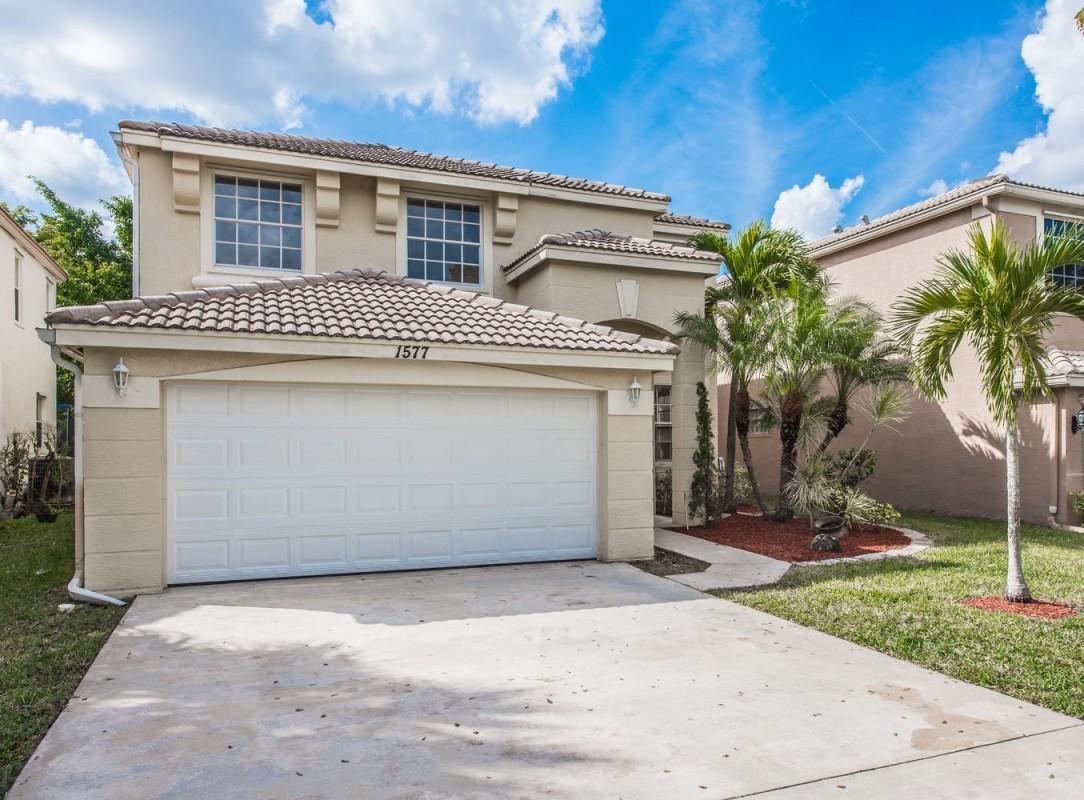 1577 Briar Oak Drive - Photo 1
