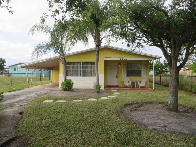 1237 1st Street - Photo 1