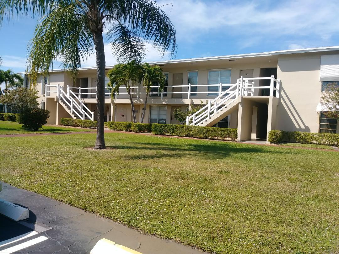 309 Circle Drive - Photo 1