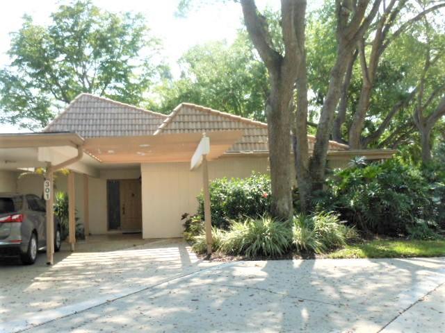 301 Bridgewood Court - Photo 1