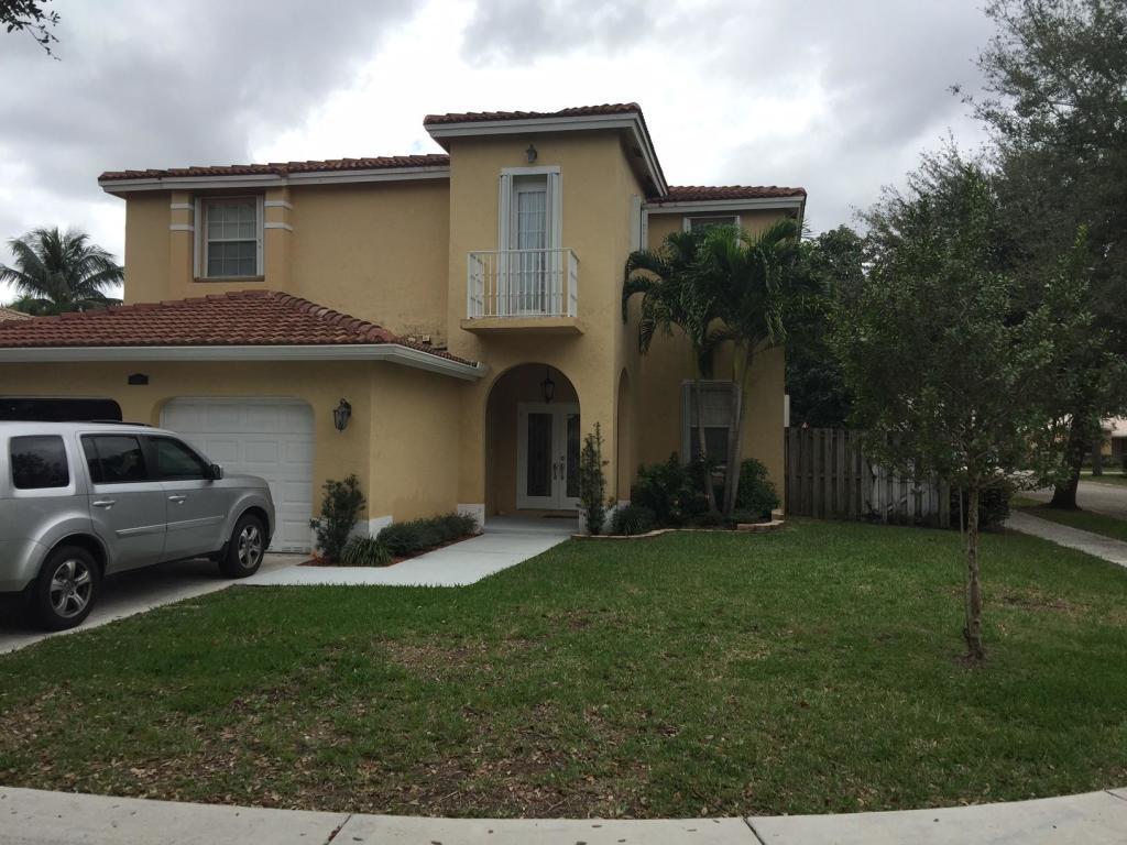 4363 44 Ter Terrace - Photo 1
