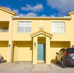 1602 Belmont Place - Photo 1
