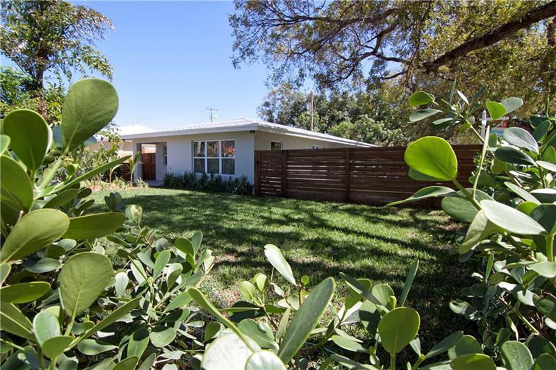 328 28th Street - Photo 1